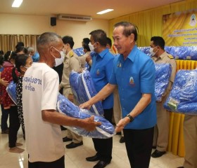 นายสันติธร ยิ้มละมัย ผู้ว่าราชการจังหวัดลำพูน ... พารามิเตอร์รูปภาพ 3