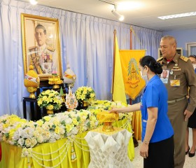 พิธีรับพระราชทานเข็มที่ระลึกตราสัญลักษณ์งานเฉลิมพระเกียรติพระบาทสมเด็จพระเจ้าอยู่หัว เนื่องในโอกาสพระราชพิธีมหามงคลเฉลิมพระชนมพรรษา ๖ รอบ ๗๒ พรรษา ๒๘ กรกฎาคม ๒๕๖๗ ... พารามิเตอร์รูปภาพ 27