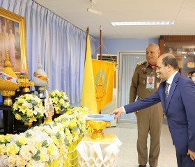 พลเรือเอก พงษ์เทพ หนูเทพ องคมนตรี ประธานกรรมการบริหาร ... พารามิเตอร์รูปภาพ 2