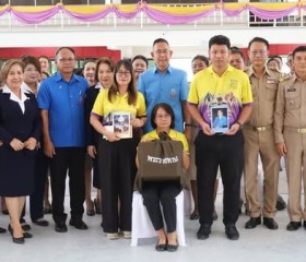 นายชัยวัฒน์ ชื่นโกสุม ผู้ว่าราชการจังหวัดนครราชสีมา ... พารามิเตอร์รูปภาพ 1