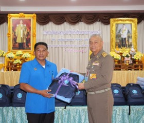 พลเรือเอก พงษ์เทพ หนูเทพ องคมนตรี ประธานกรรมการบริหาร ... พารามิเตอร์รูปภาพ 3