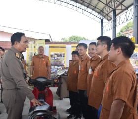 พระบาทสมเด็จพระเจ้าอยู่หัว ... พารามิเตอร์รูปภาพ 15