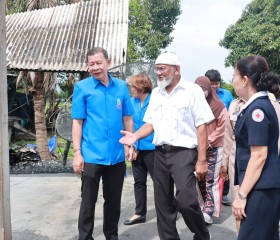 นายประพันธ์ ตรีบุบผา รองผู้ว่าราชการจังหวัดพระนครศรีอยุธยา ... พารามิเตอร์รูปภาพ 4