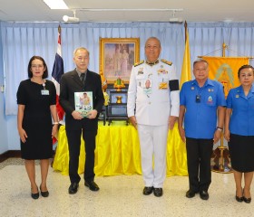 พลเรือเอก พงษ์เทพ หนูเทพ องคมนตรี ประธานกรรมการบริหาร ... พารามิเตอร์รูปภาพ 2