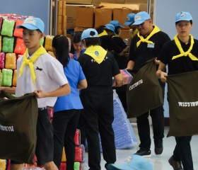 พลเรือเอก พงษ์เทพ หนูเทพ องคมนตรี ... พารามิเตอร์รูปภาพ 24