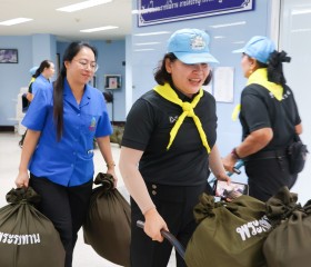 พลเรือเอก พงษ์เทพ หนูเทพ องคมนตรี ... พารามิเตอร์รูปภาพ 4