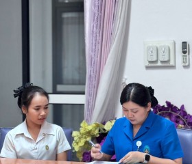 คณะกรรมการฝ่ายการสังคมสงเคราะห์ และเจ้าหน้าที่มูลนิธิ ฯ ... พารามิเตอร์รูปภาพ 2