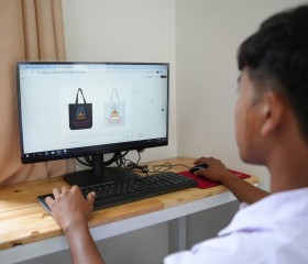 พลเรือเอก พงษ์เทพ หนูเทพ องคมนตรี ... พารามิเตอร์รูปภาพ 3