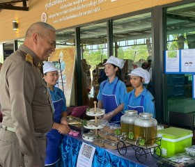 พลเรือเอก พงษ์เทพ หนูเทพ องคมนตรี ... พารามิเตอร์รูปภาพ 5