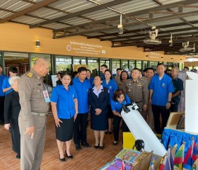 พลเรือเอก พงษ์เทพ หนูเทพ องคมนตรี ... พารามิเตอร์รูปภาพ 11