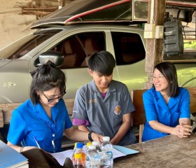 คณะกรรมการฝ่ายการสังคมสงเคราะห์ เจ้าหน้าที่มูลนิธิ ฯ ... พารามิเตอร์รูปภาพ 11