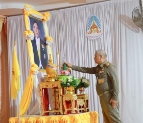พลเรือเอก พงษ์เทพ หนูเทพ องคมนตรี ... พารามิเตอร์รูปภาพ 8