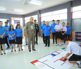 พลเรือเอก พงษ์เทพ หนูเทพ องคมนตรี ... พารามิเตอร์รูปภาพ 4