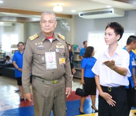 พลเรือเอก พงษ์เทพ หนูเทพ องคมนตรี ... พารามิเตอร์รูปภาพ 20