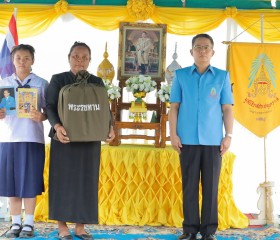 นายสุวรรธณ์ เข็มธนเพ็ชร ผู้ว่าราชการจังหวัดกาฬสินธุ์ ... พารามิเตอร์รูปภาพ 2