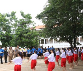 พลเรือเอก พงษ์เทพ หนูเทพ องคมนตรี ... พารามิเตอร์รูปภาพ 9