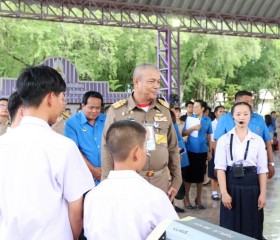 พลเรือเอก พงษ์เทพ หนูเทพ องคมนตรี ... พารามิเตอร์รูปภาพ 29