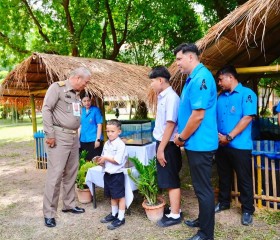 พลเรือเอก พงษ์เทพ หนูเทพ ... พารามิเตอร์รูปภาพ 19