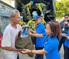 พระบาทสมเด็จพระเจ้าอยู่หัว และสมเด็จพระนางเจ้าฯ ... พารามิเตอร์รูปภาพ 23
