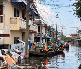 พลเรือเอก พงษ์เทพ หนูเทพ องคมนตรี ... พารามิเตอร์รูปภาพ 1