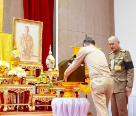 พระบาทสมเด็จพระเจ้าอยู่หัว ... พารามิเตอร์รูปภาพ 10