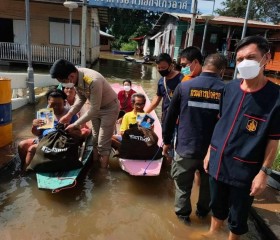 มอบสิ่งของพระราชทาน จังหวัดสุโขทัย พารามิเตอร์รูปภาพ 11