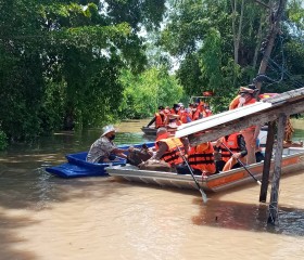 นายศุภชัย ภู่งาม องคมนตรี ... พารามิเตอร์รูปภาพ 6