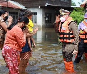 นายอำพน กิตติอำพน องคมนตรี ... พารามิเตอร์รูปภาพ 2