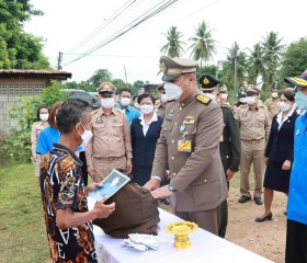 พลเรือเอก พงษ์เทพ หนูเทพ องคมนตรี ... พารามิเตอร์รูปภาพ 4