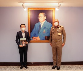 พล.ร.อ.พงษ์เทพ หนูเทพ ประธานกรรมการบริหาร ... พารามิเตอร์รูปภาพ 4