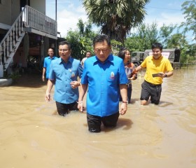 นายวันชัย คงเกษม ผู้ว่าราชการจังหวัดอุดรธานี ... พารามิเตอร์รูปภาพ 6